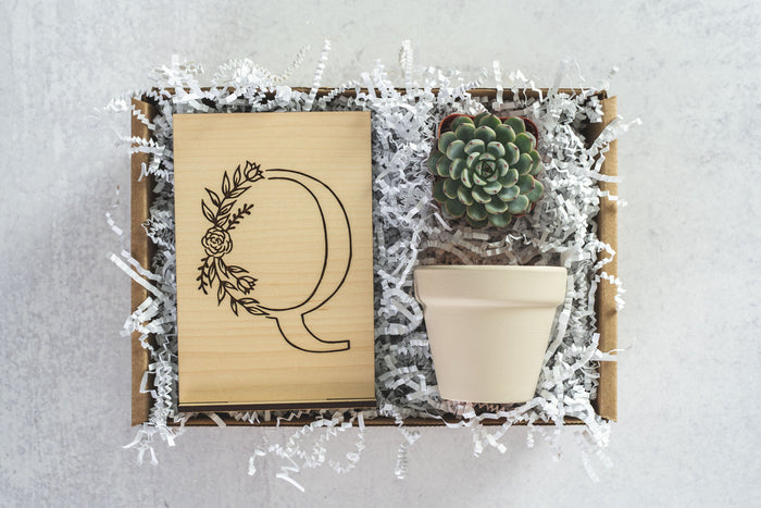 Monogram Q Gift Box