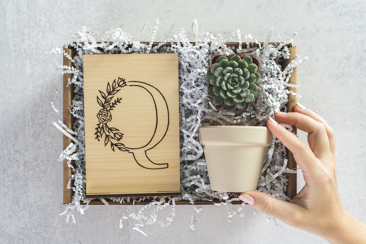 Monogram Q Gift Box