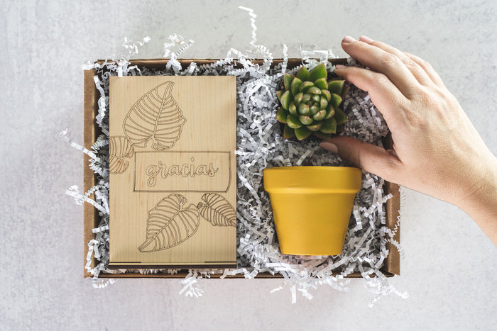 Gracias Gift Box