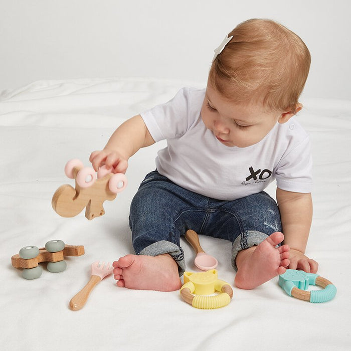 Silicon & Wood Toys
